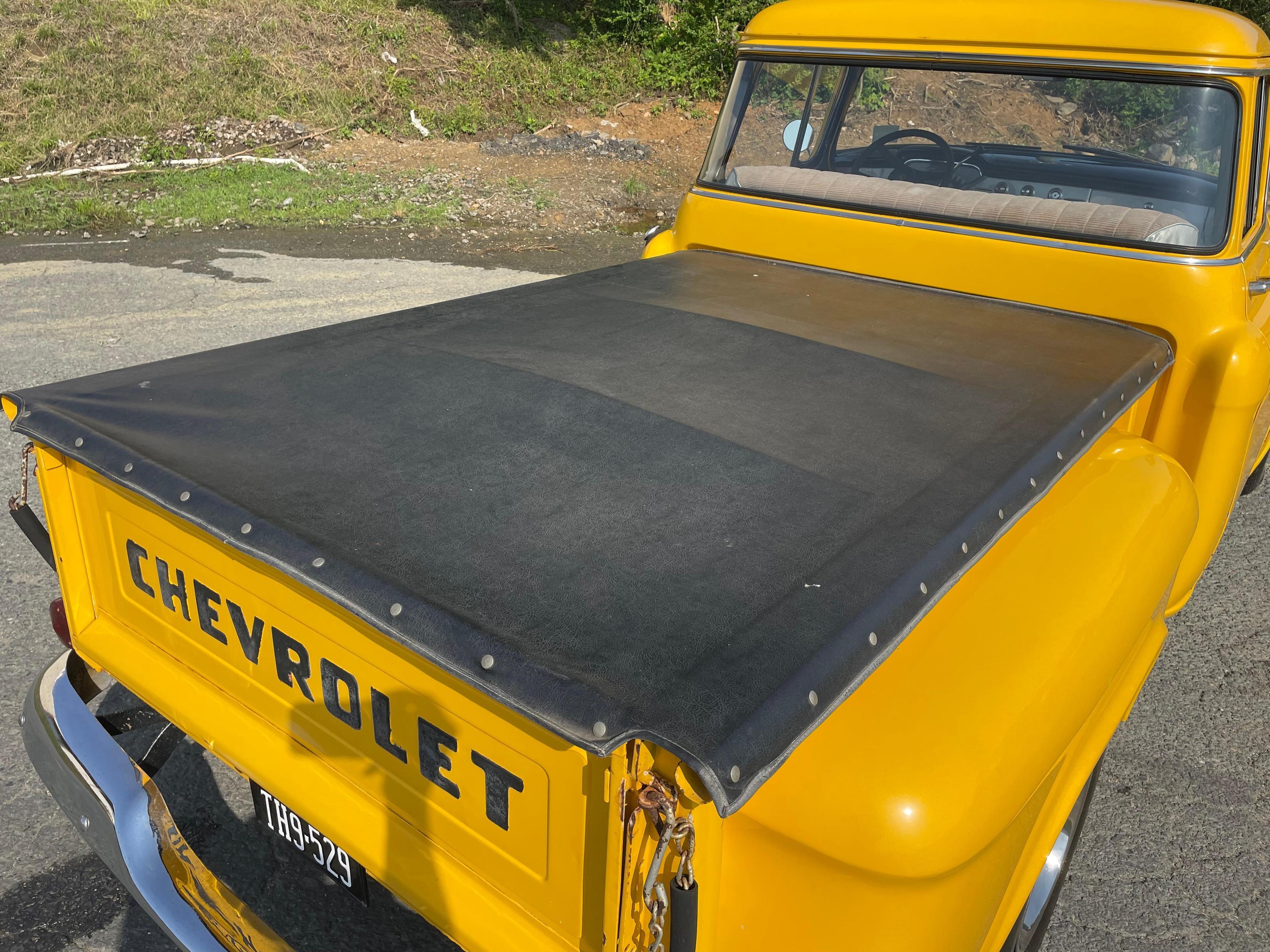 1958 Chevrolet Apache 3100 1/2 Ton Step-Side Pickup Truck