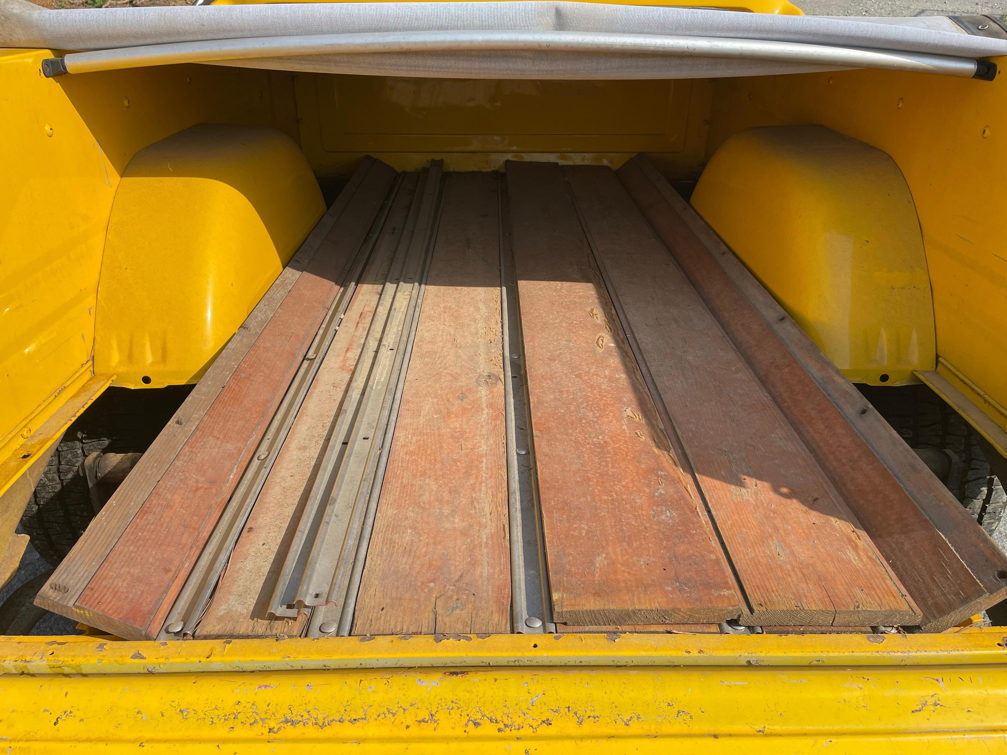 1958 Chevrolet Apache 3100 1/2 Ton Step-Side Pickup Truck