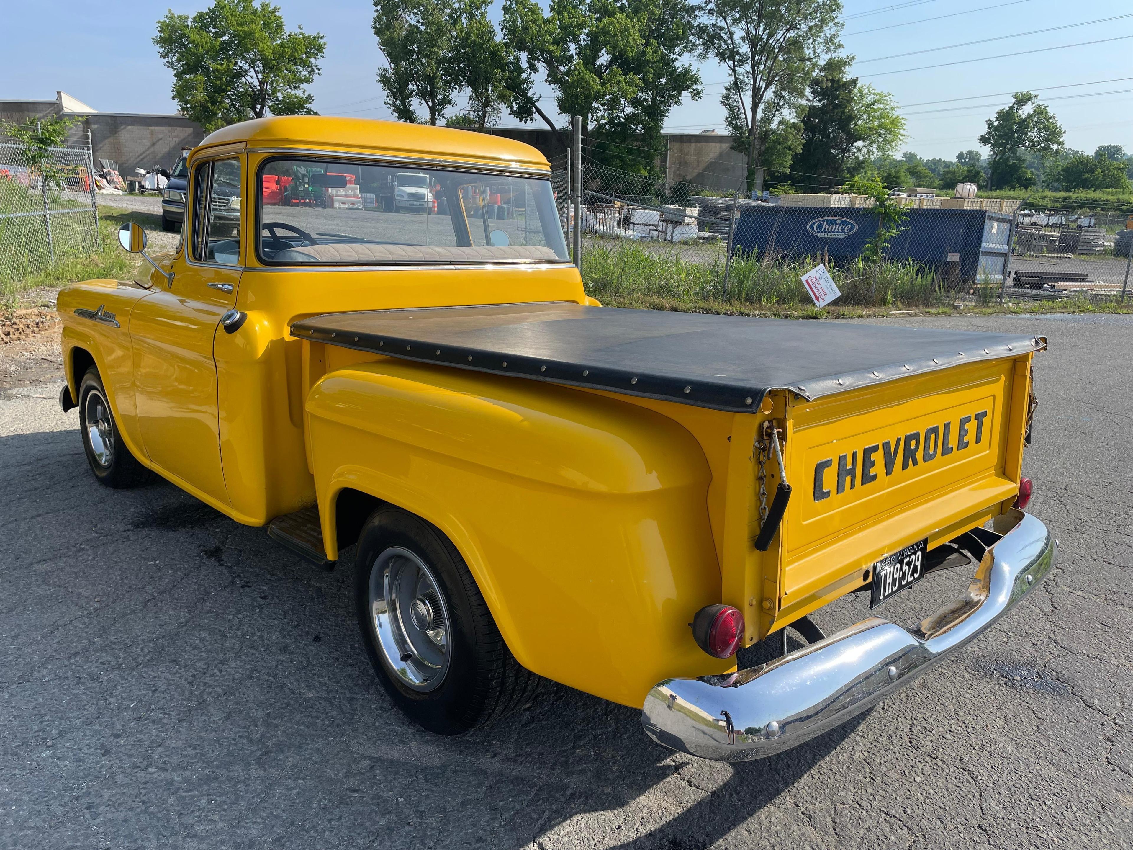 1958 Chevrolet Apache 3100 1/2 Ton Step-Side Pickup Truck