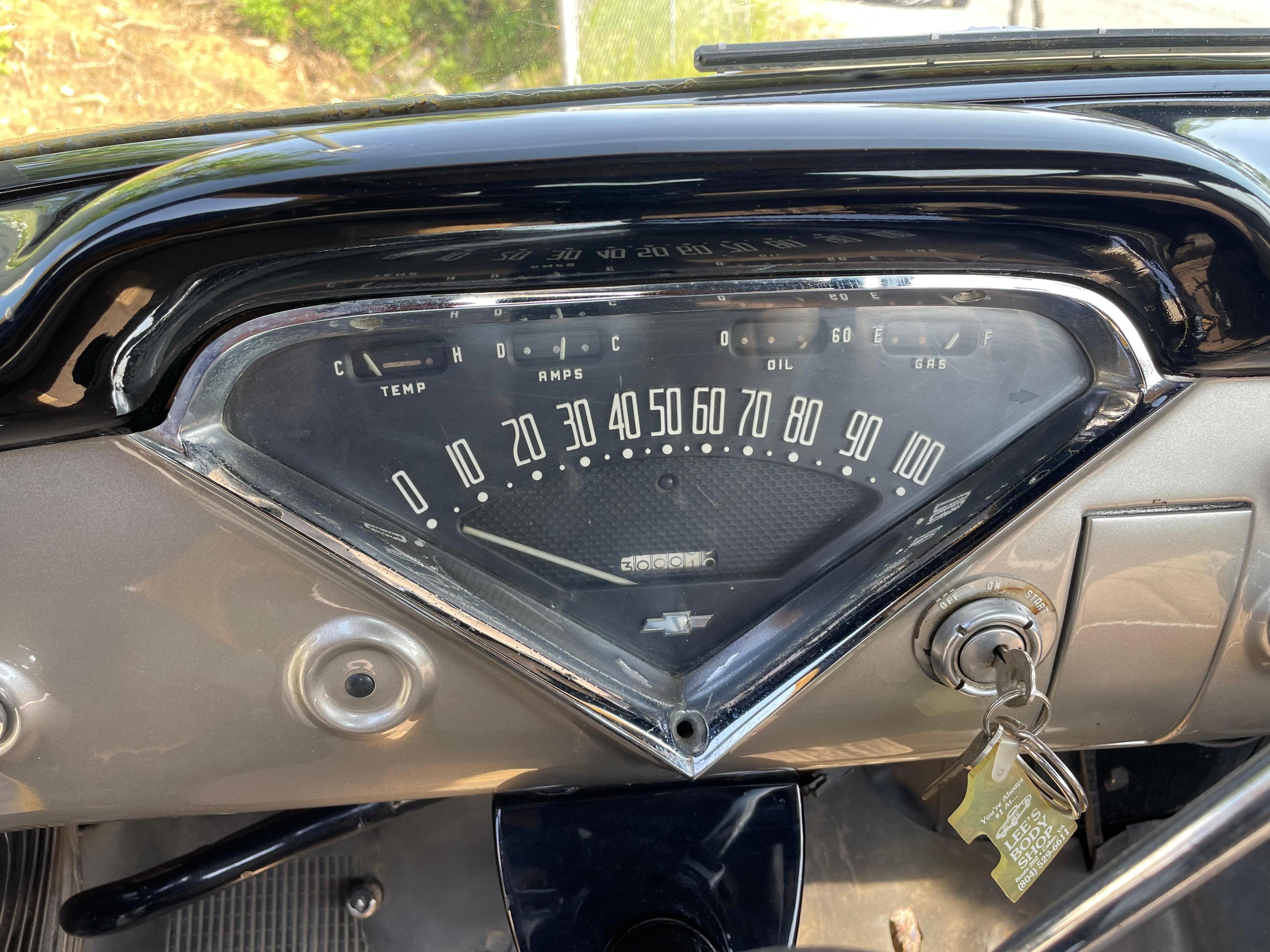 1958 Chevrolet Apache 3100 1/2 Ton Step-Side Pickup Truck