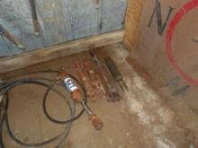 (5) Hydraulic Cylinders