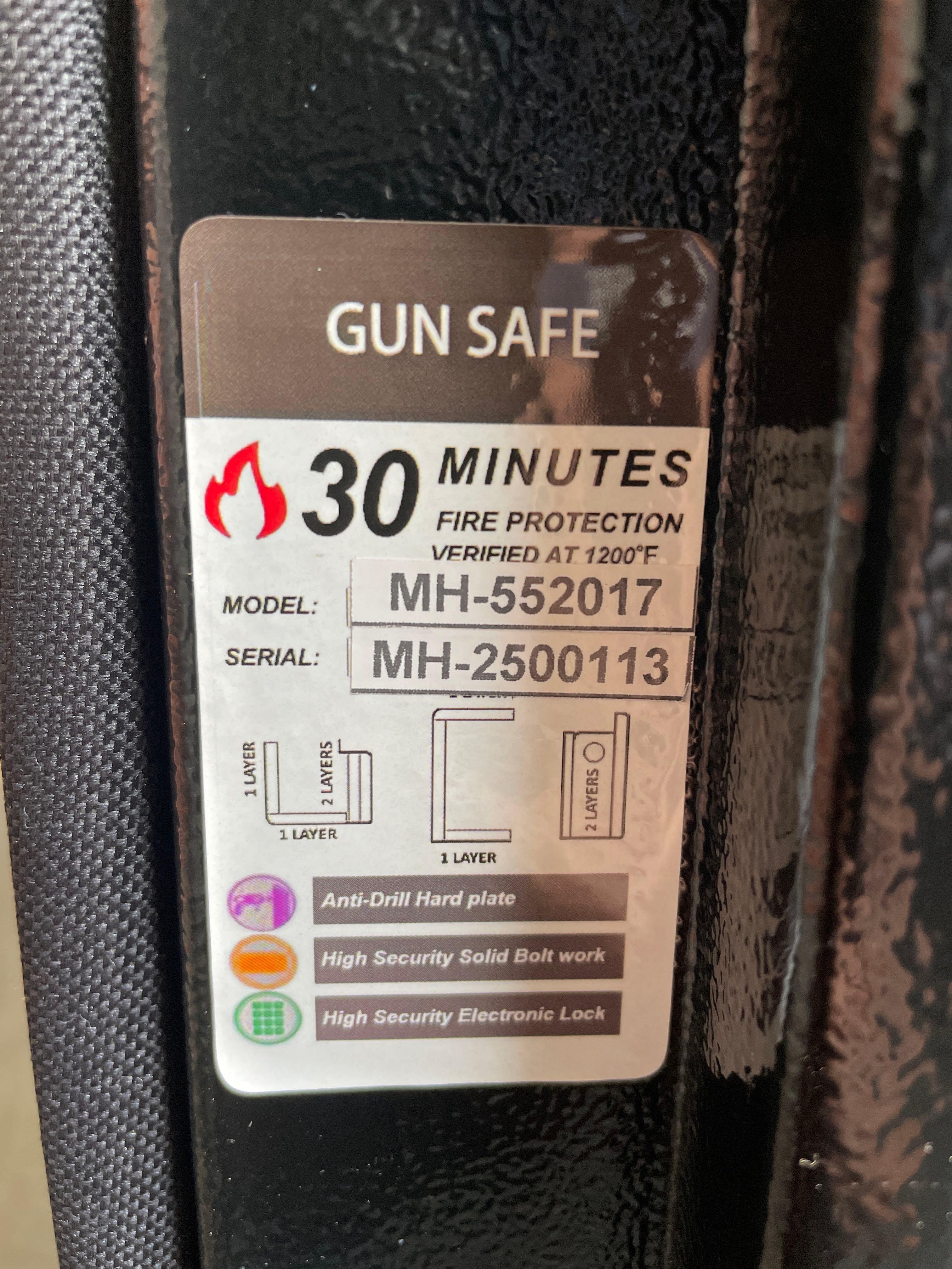 14 Gun Safe (Holds 14 guns)