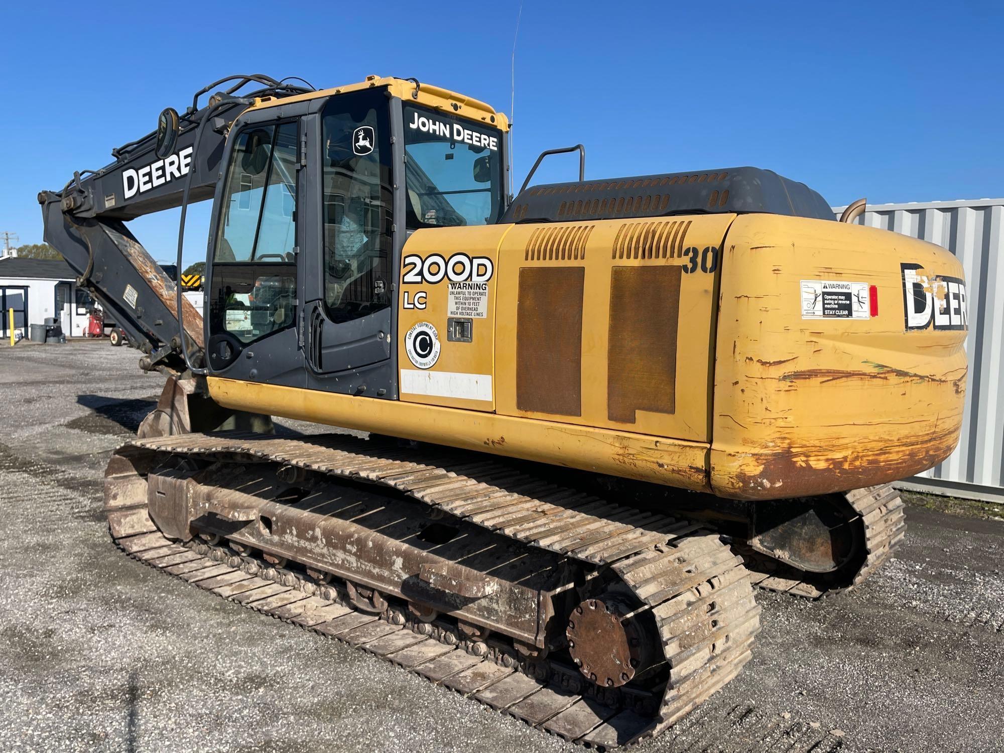 2011 John Deere 200DLC Excavator