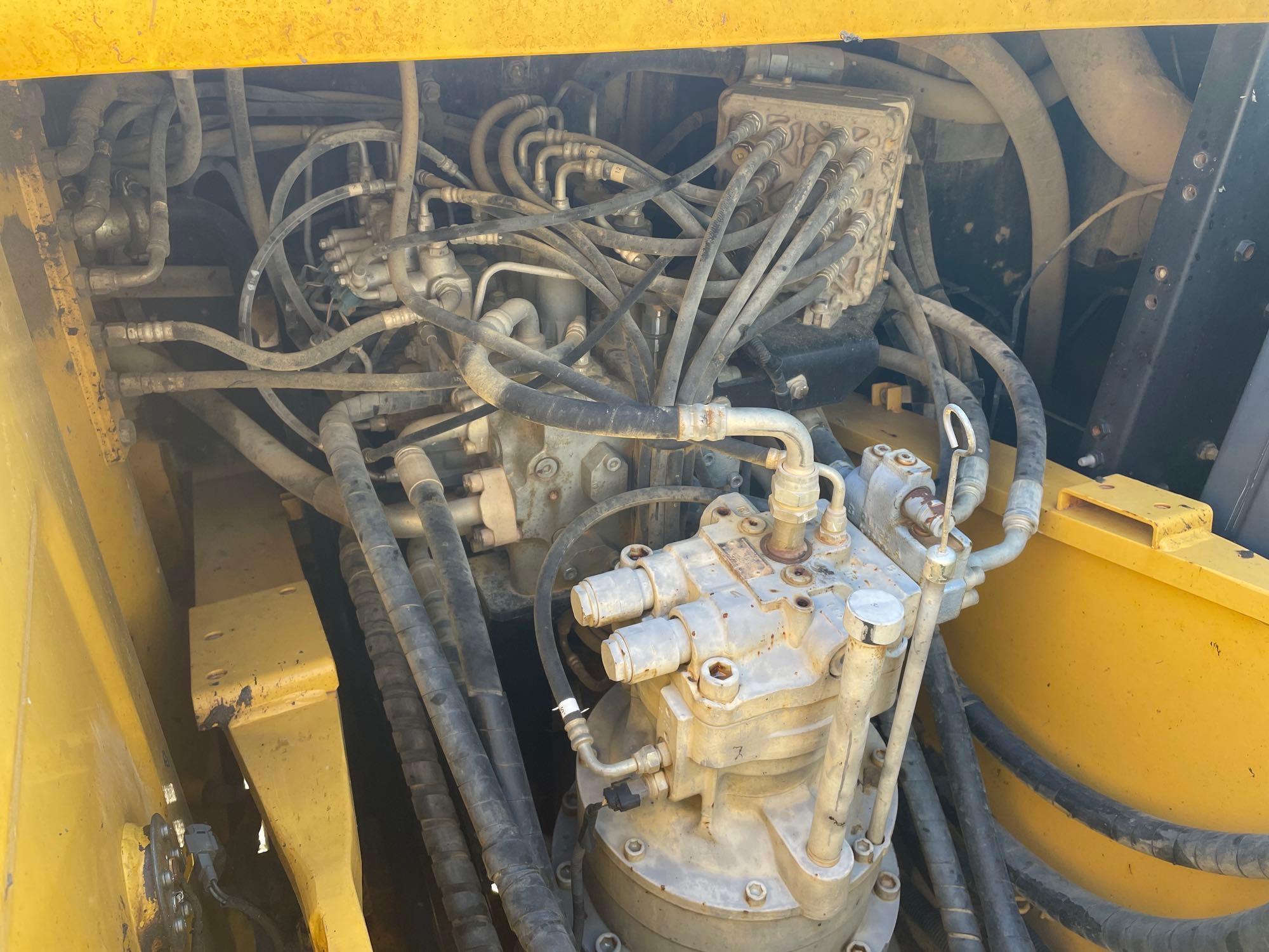 2011 John Deere 200DLC Excavator