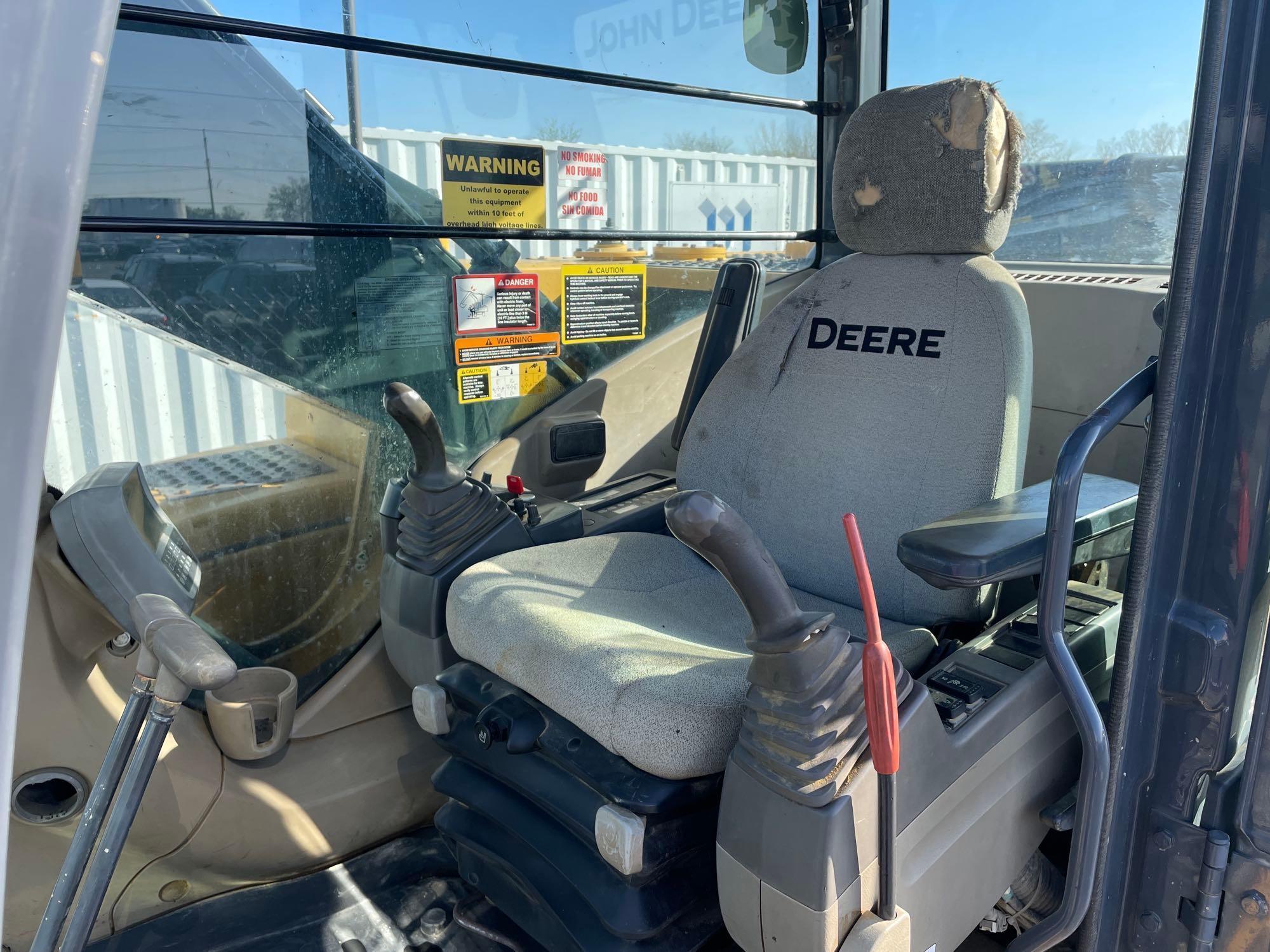 2011 John Deere 200DLC Excavator