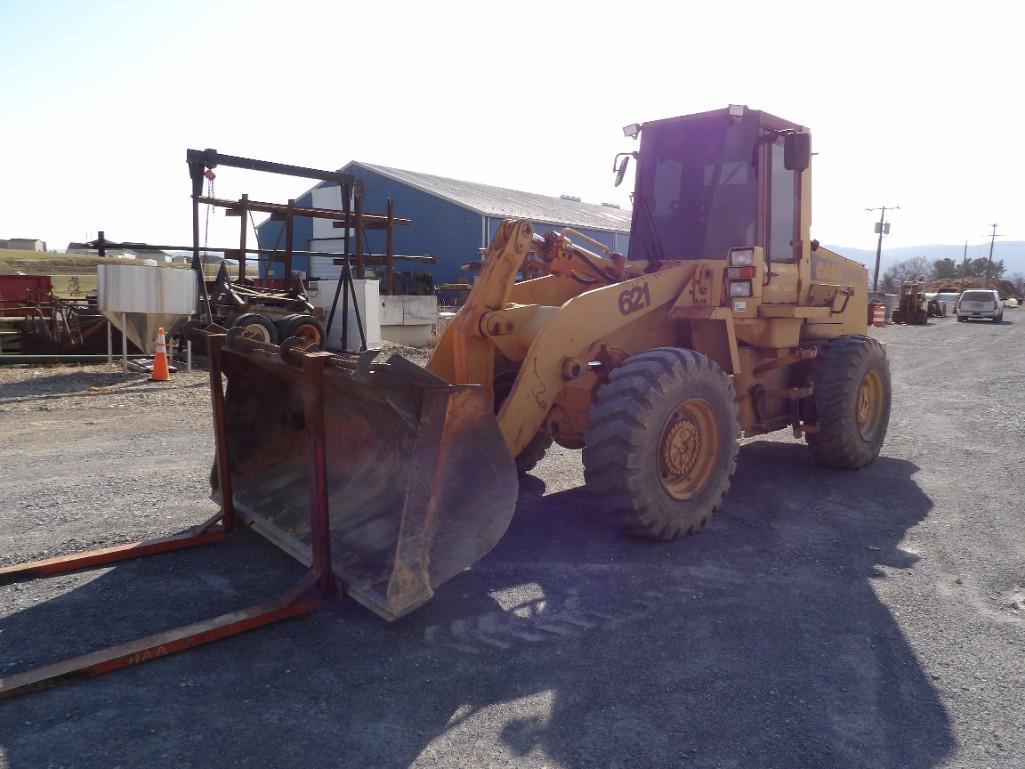 Case 621 Wheel Loader