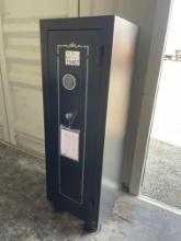 14 Gun Safe (Holds 14 guns)