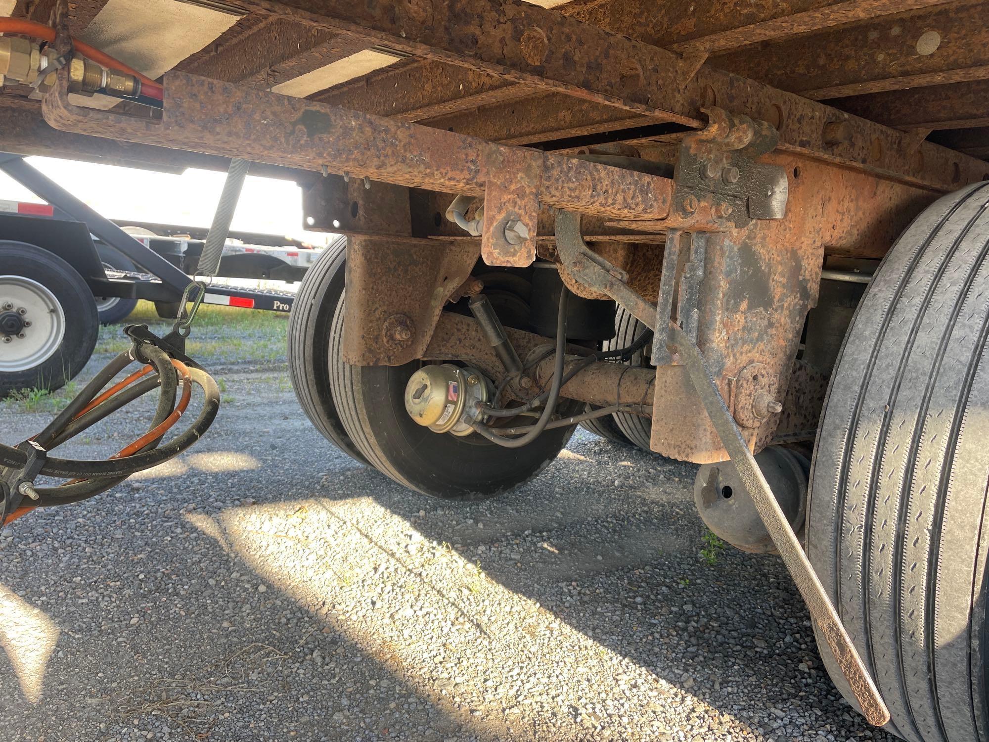 2002 Utility 3000R 53' Reefer Trailer