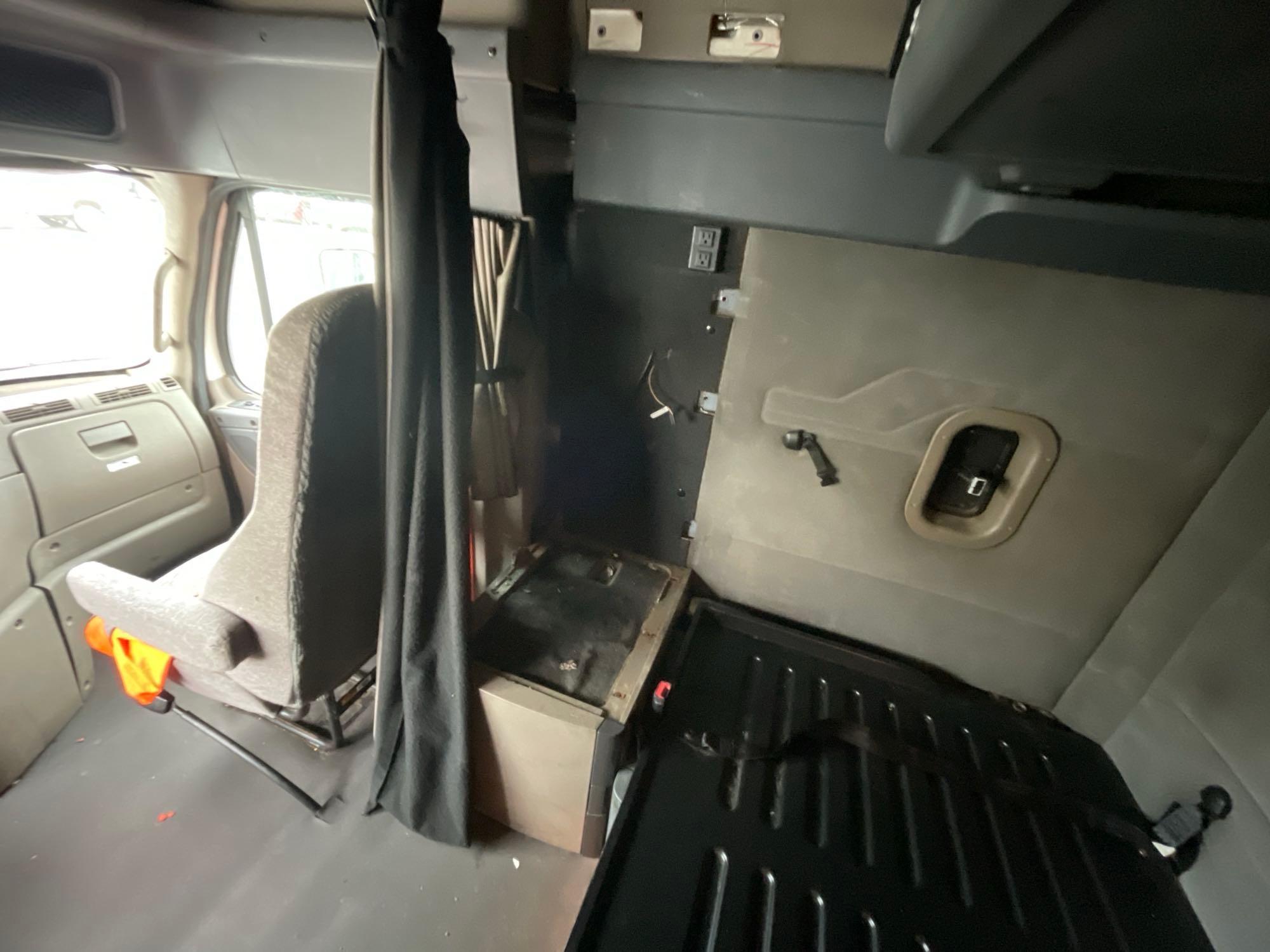 2017 Freightliner Sleeper Road Tractor