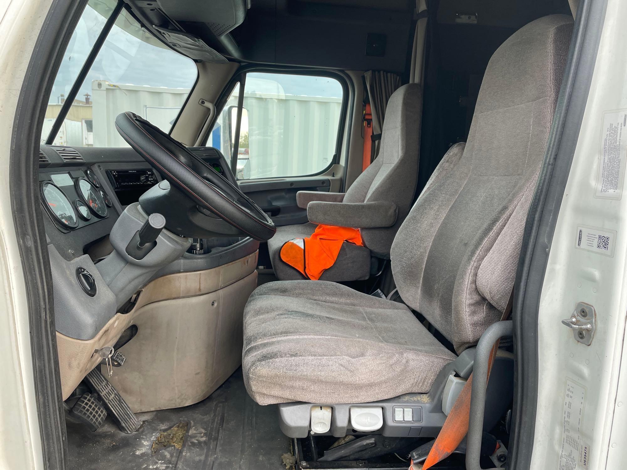2017 Freightliner Sleeper Road Tractor