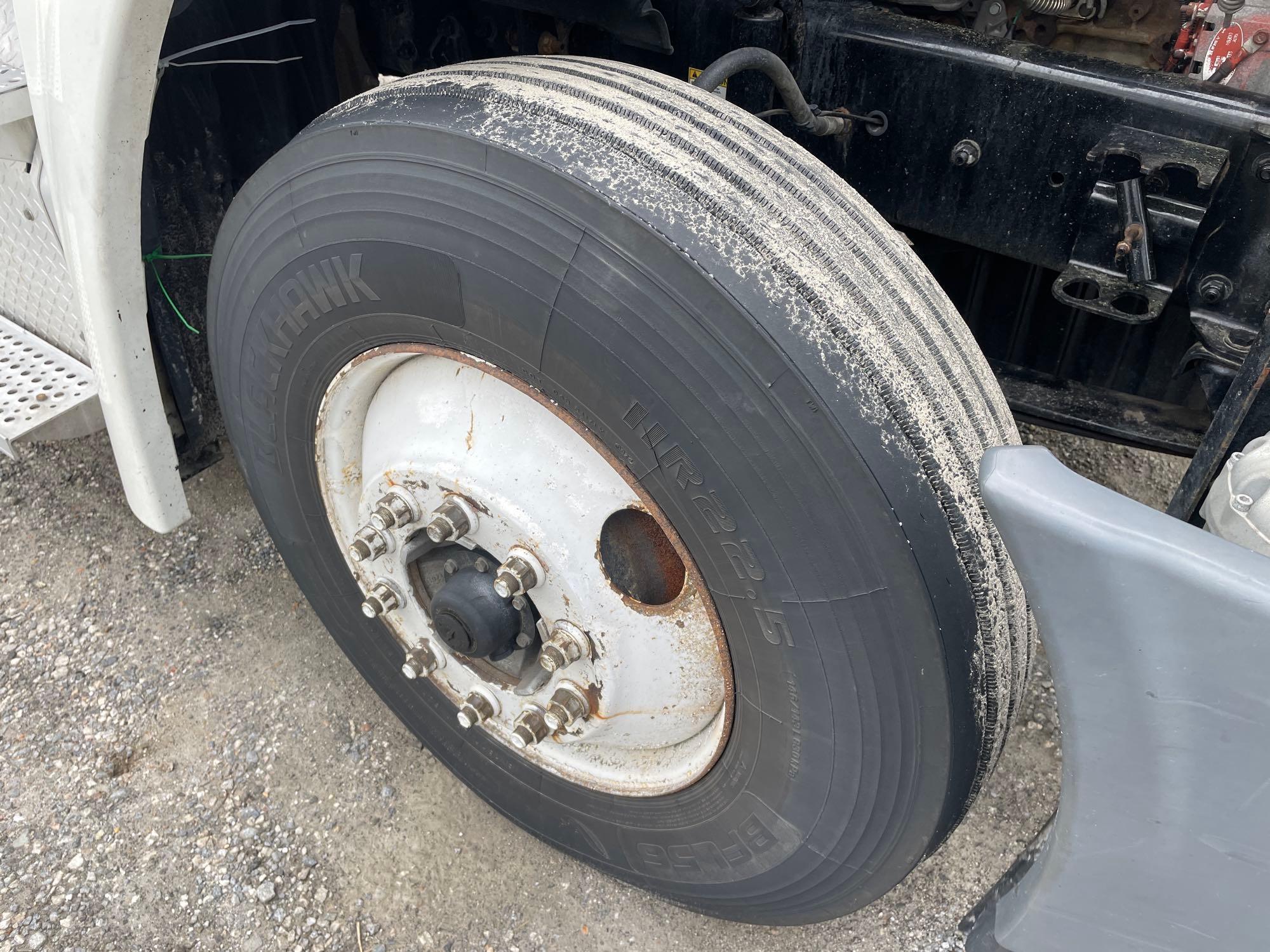 2017 Freightliner Sleeper Road Tractor