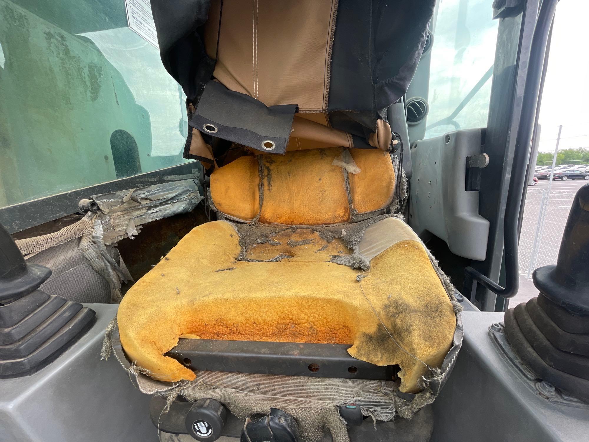 2006 Gradall XL4100 Wheel Excavator