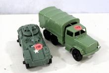 2 Army toy vehicles