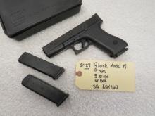 Glock Model 17 9mm 3 clips, original box