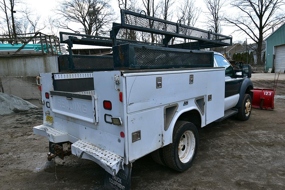 2011 Ford F-450SD w/ Fisher Stormguard Plow