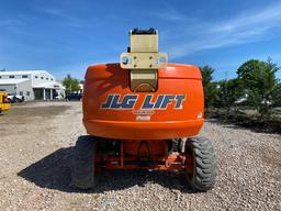 JLG 600S Telescopic Boom Lift