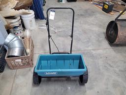Agway Spreader