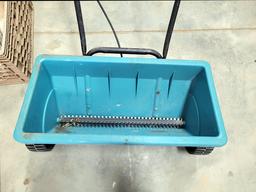 Agway Spreader