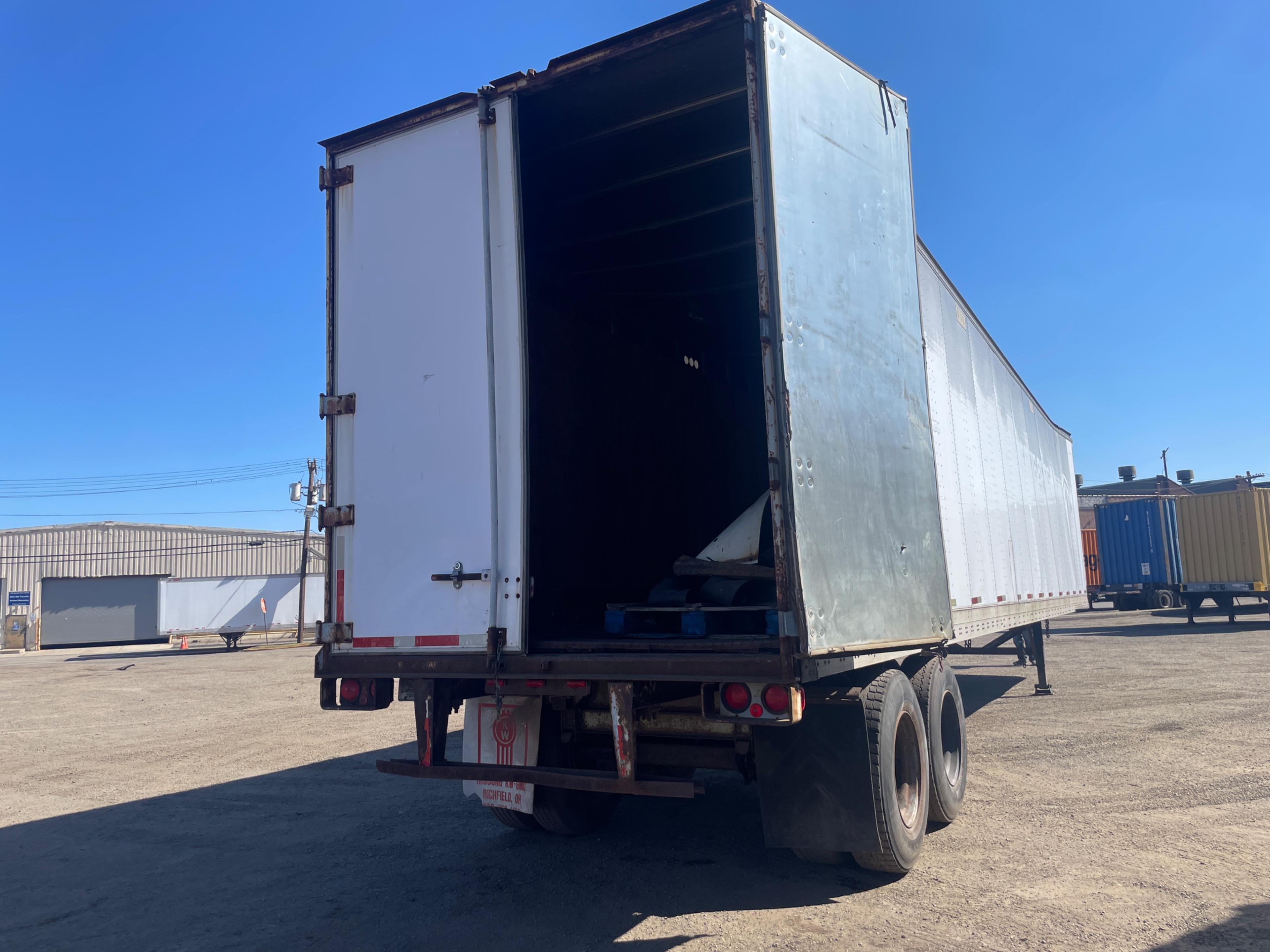 1987 Fruehauf 48' Tandem Axle STORAGE TRAILER