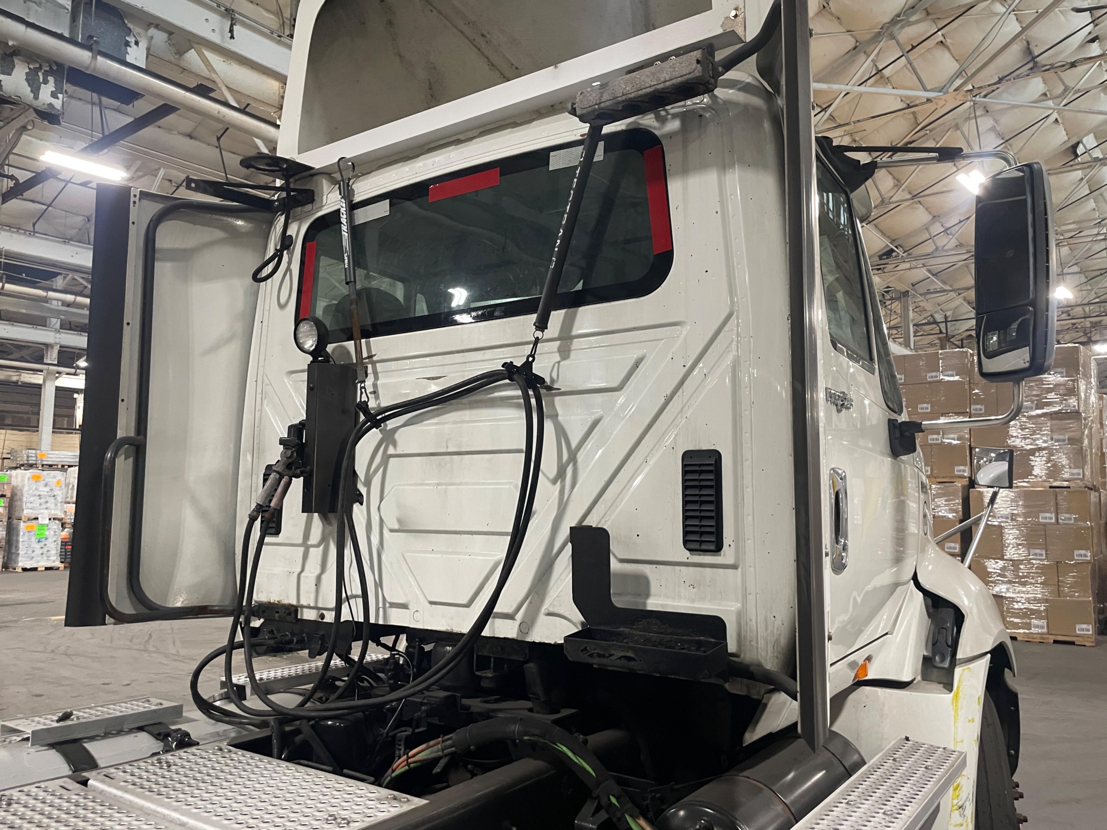 2013 International ProStar Truck