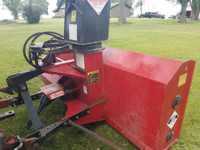 8’ Red Devil Snow blower