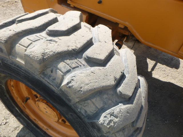 06 Case 588G Forklift (QEA 5286)