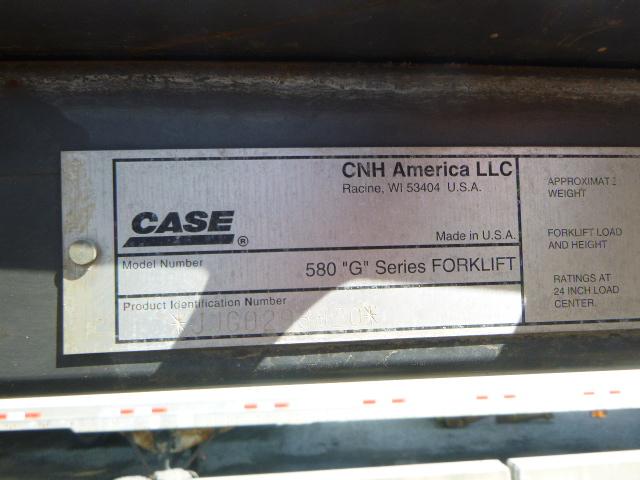 06 Case 588G Forklift (QEA 5286)