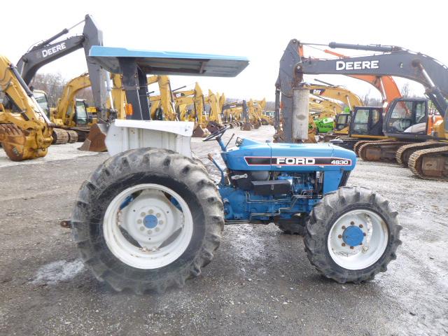 94 Ford 4630 Tractor (QEA 5123)