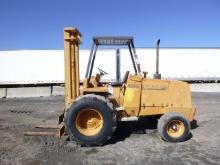 96 Case 586E Forklift (QEA 7910)