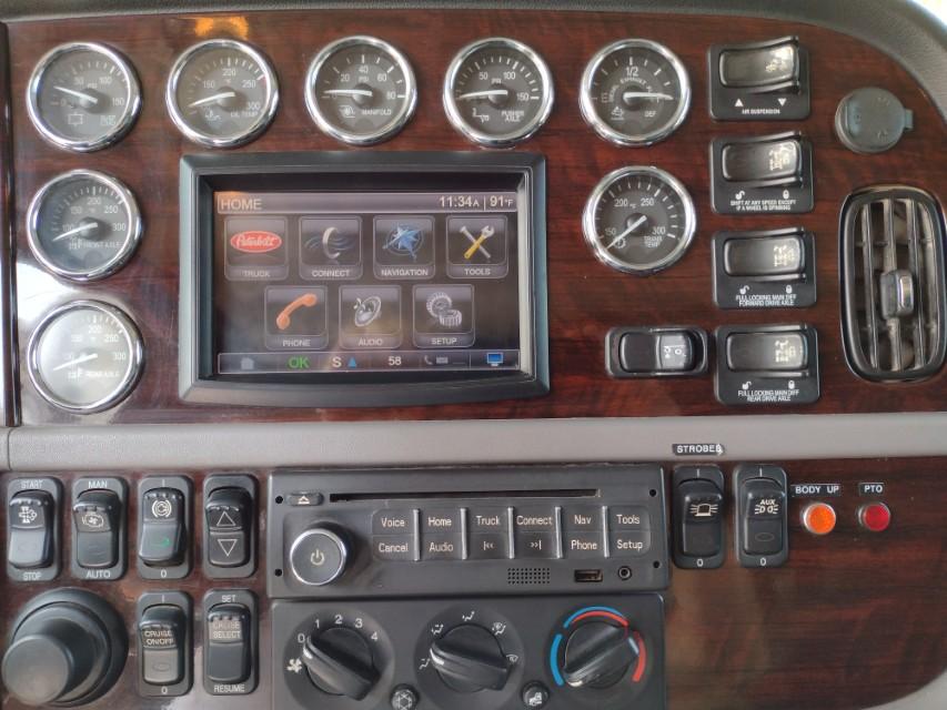 15 Peterbilt 389 Tri Axle Dump Truck^TITLE^ (QEA 5406)