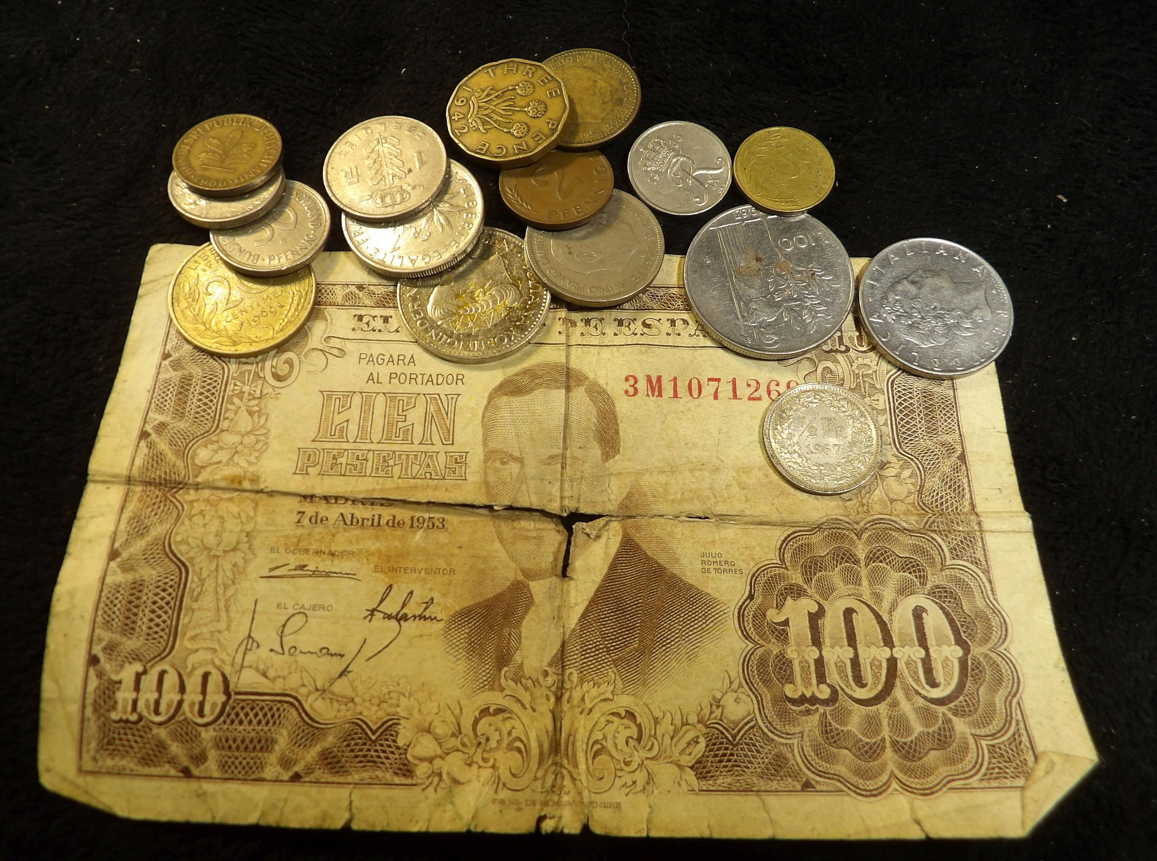 Spanish 100 Pesetas Banknote & a selection of foreign coins including a Silver 1967 Swiss Half Franc