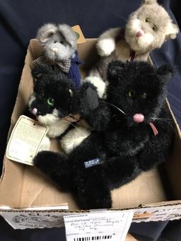 Vintage box of four piece Boyd stuffed animals with tags