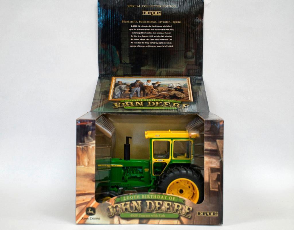 ERTL JOHN DEERE 4520 TOY TRACTOR
