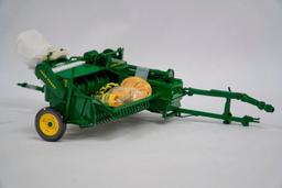 JOHN DEERE 214-T TWINE-TIE TOY BALER