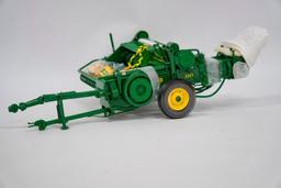 JOHN DEERE 214-T TWINE-TIE TOY BALER