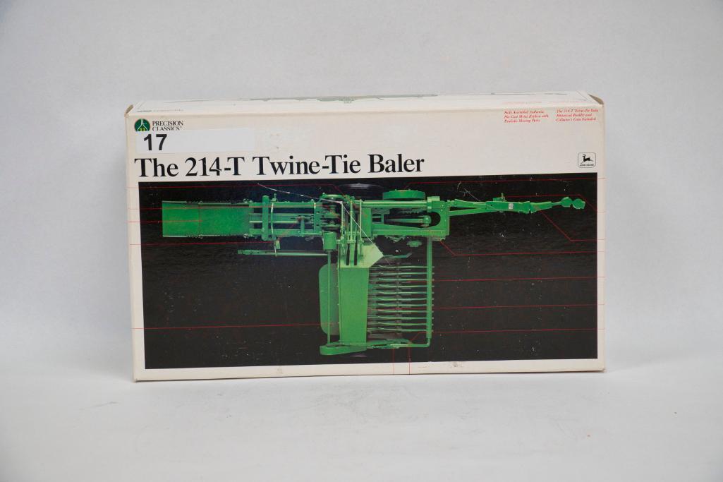 JOHN DEERE 214-T TWINE-TIE TOY BALER