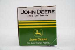 JOHN DEERE LA TRACTOR TOY
