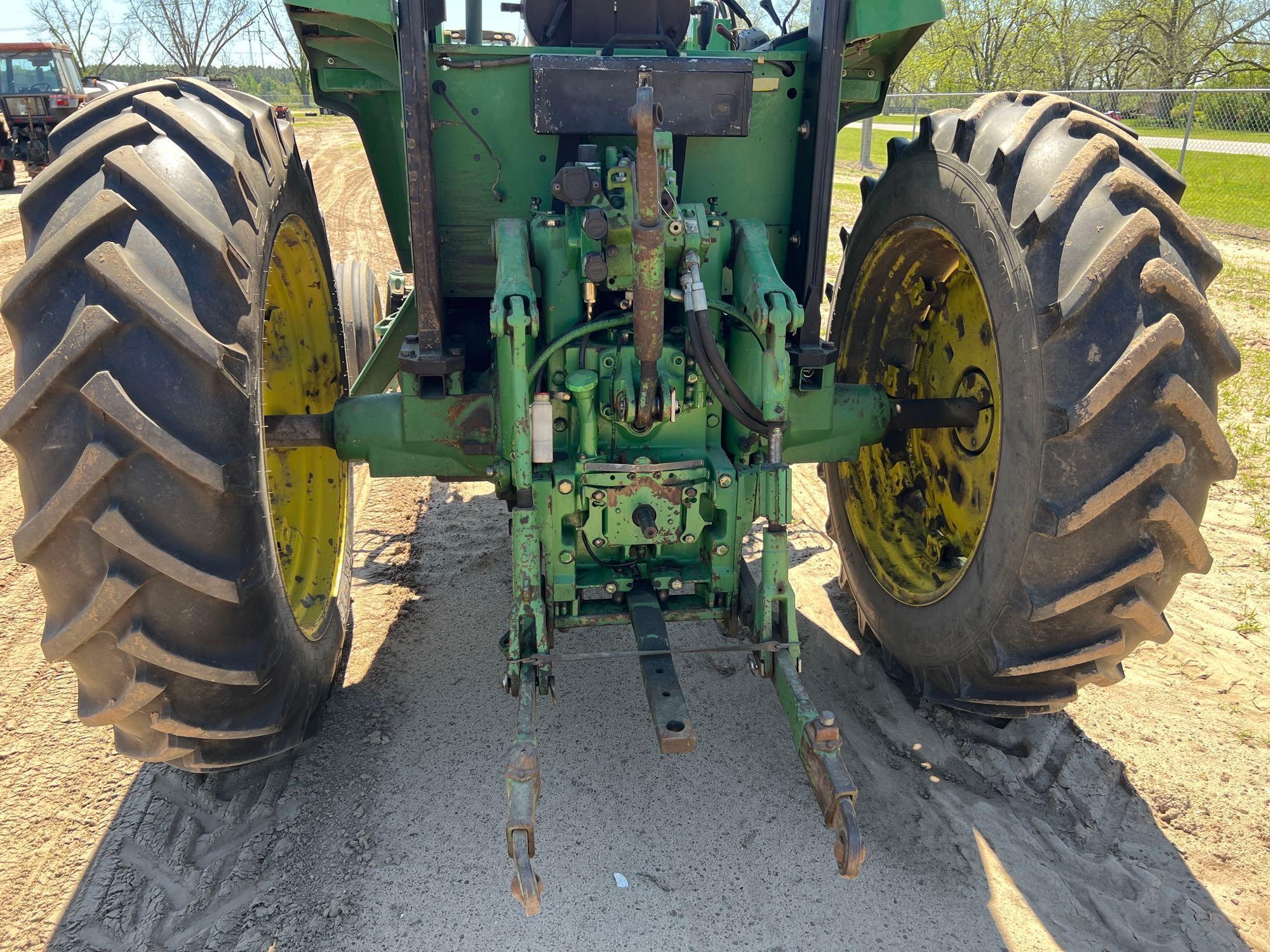 JOHN DEERE 6200 TRACTOR