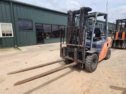 2016 TOYOTA 8FGU25 STRAIGHT MAST FORKLIFT