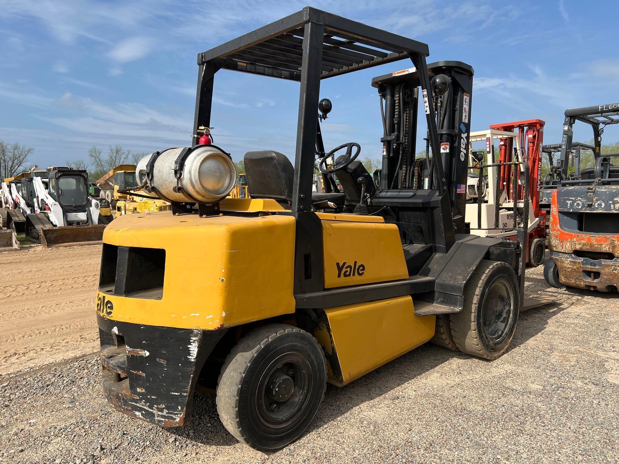 YALE GLP080LGNGBE083 FORKLIFT