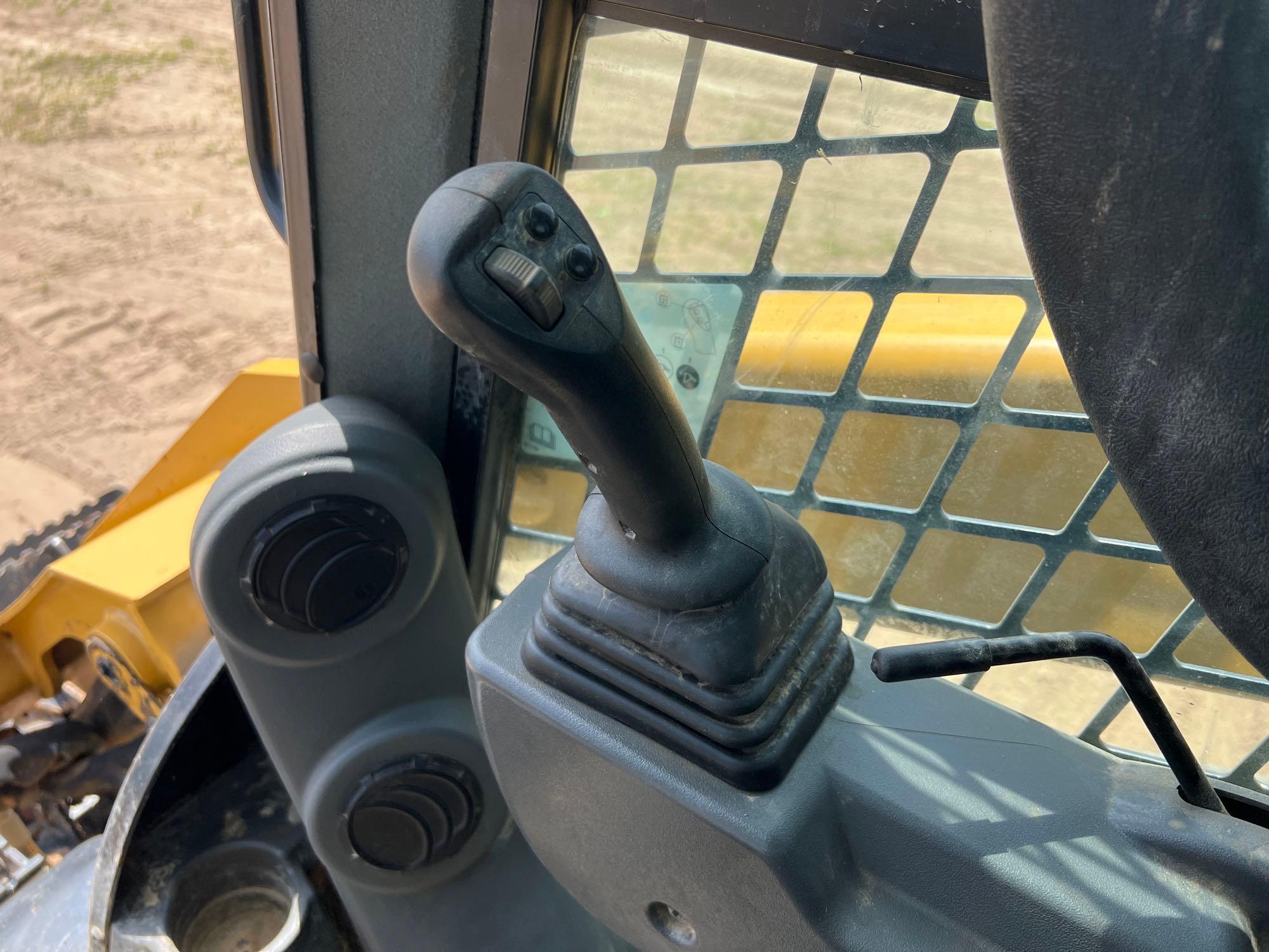 2021 CATERPILLAR 299D3 SKID STEER