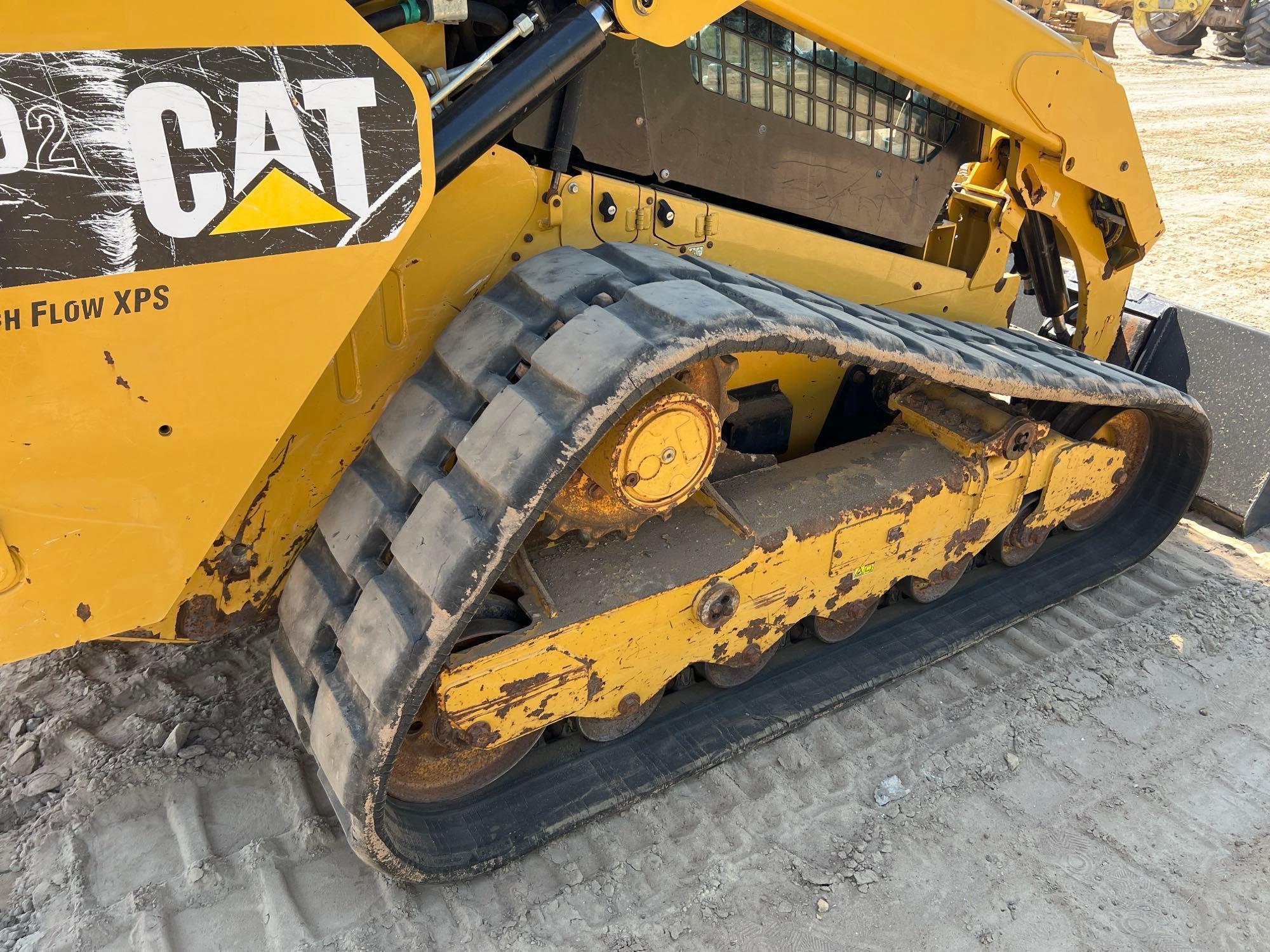 2016 CATERPILLAR 299D2 SKID STEER