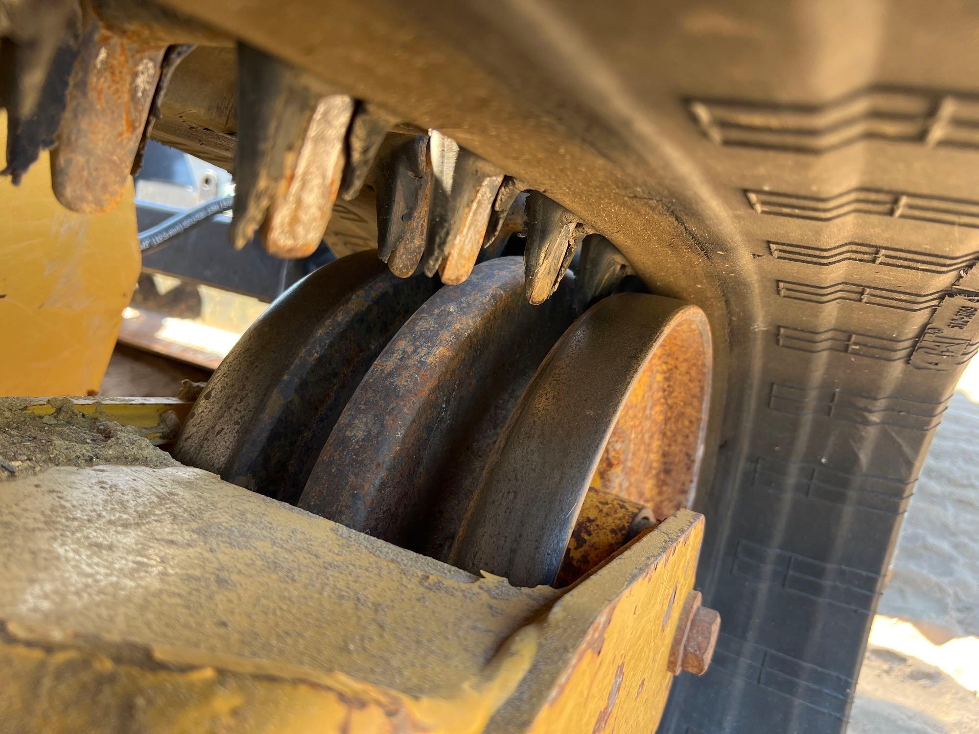 2016 CATERPILLAR 299D2 SKID STEER