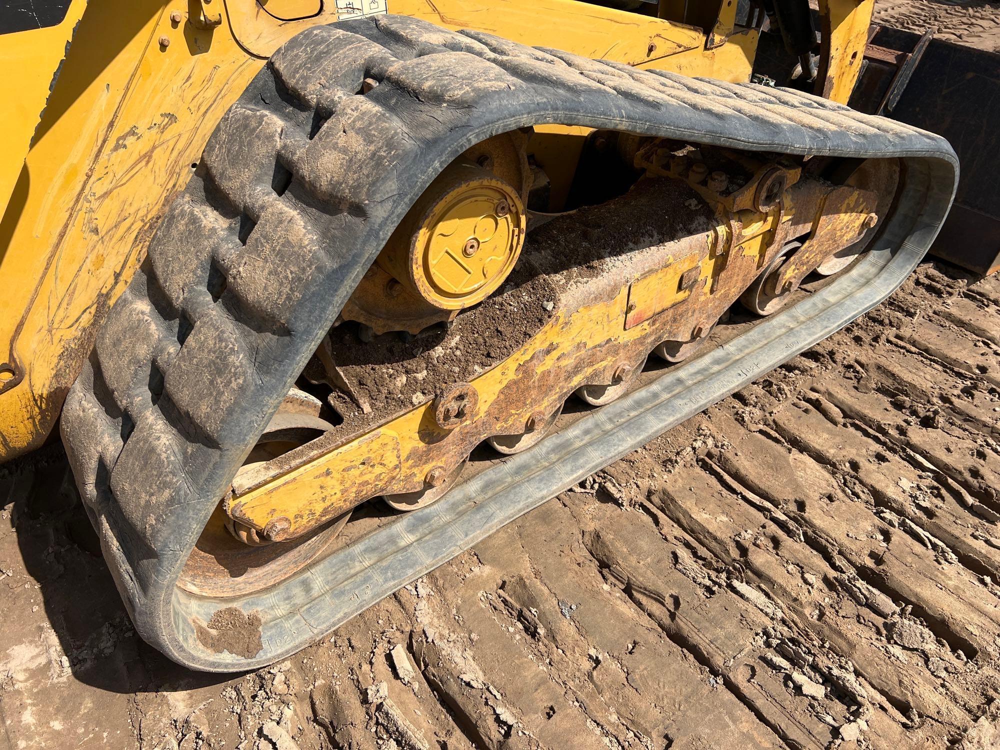 2016 CATERPILLAR 289D SKID STEER