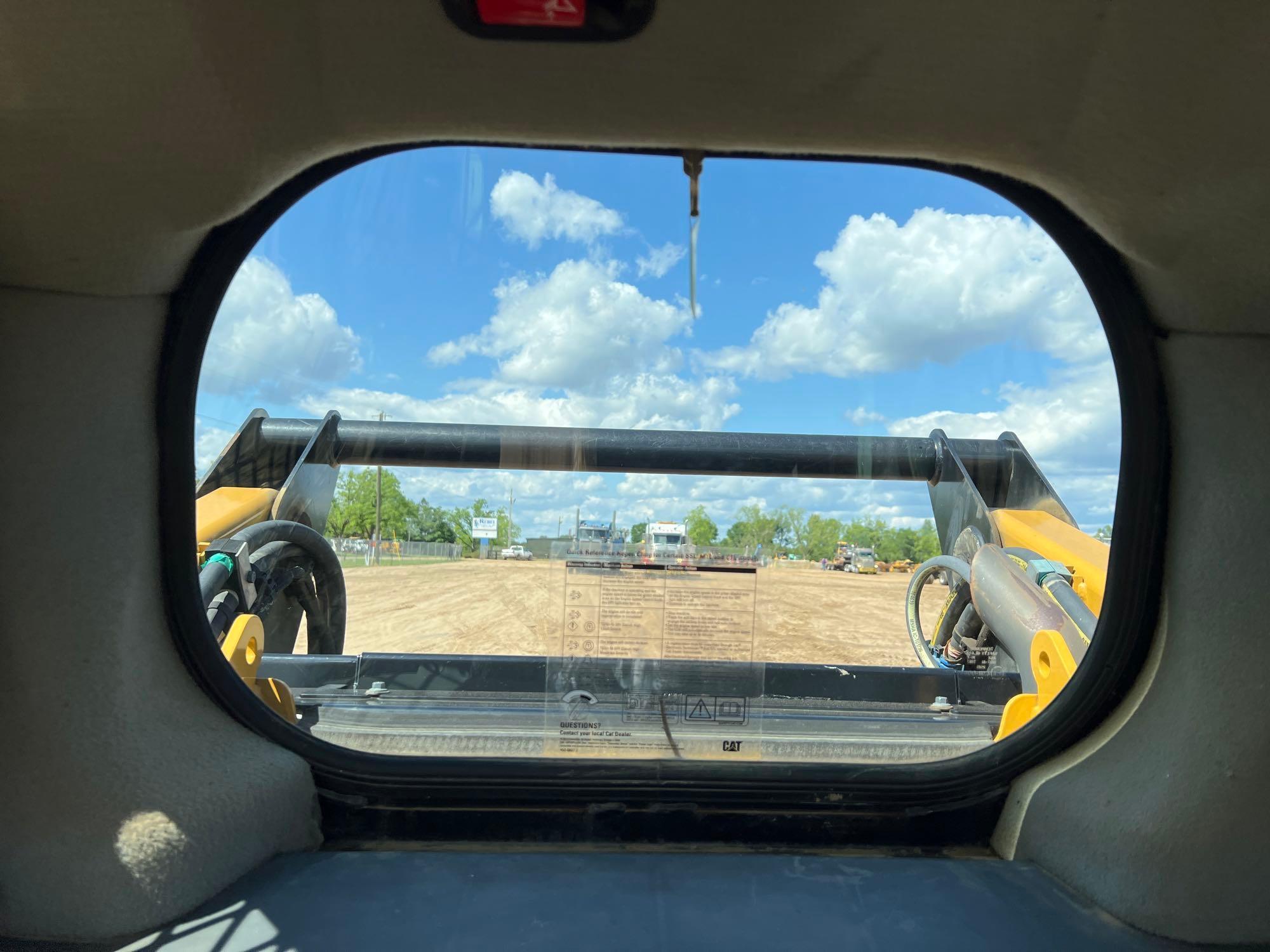 2016 CATERPILLAR 289D SKID STEER