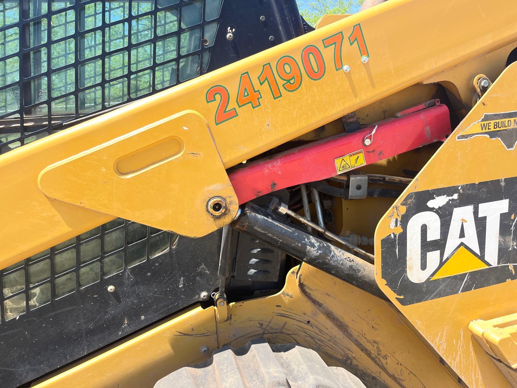 2017 CATERPILLAR 289D SKID STEER