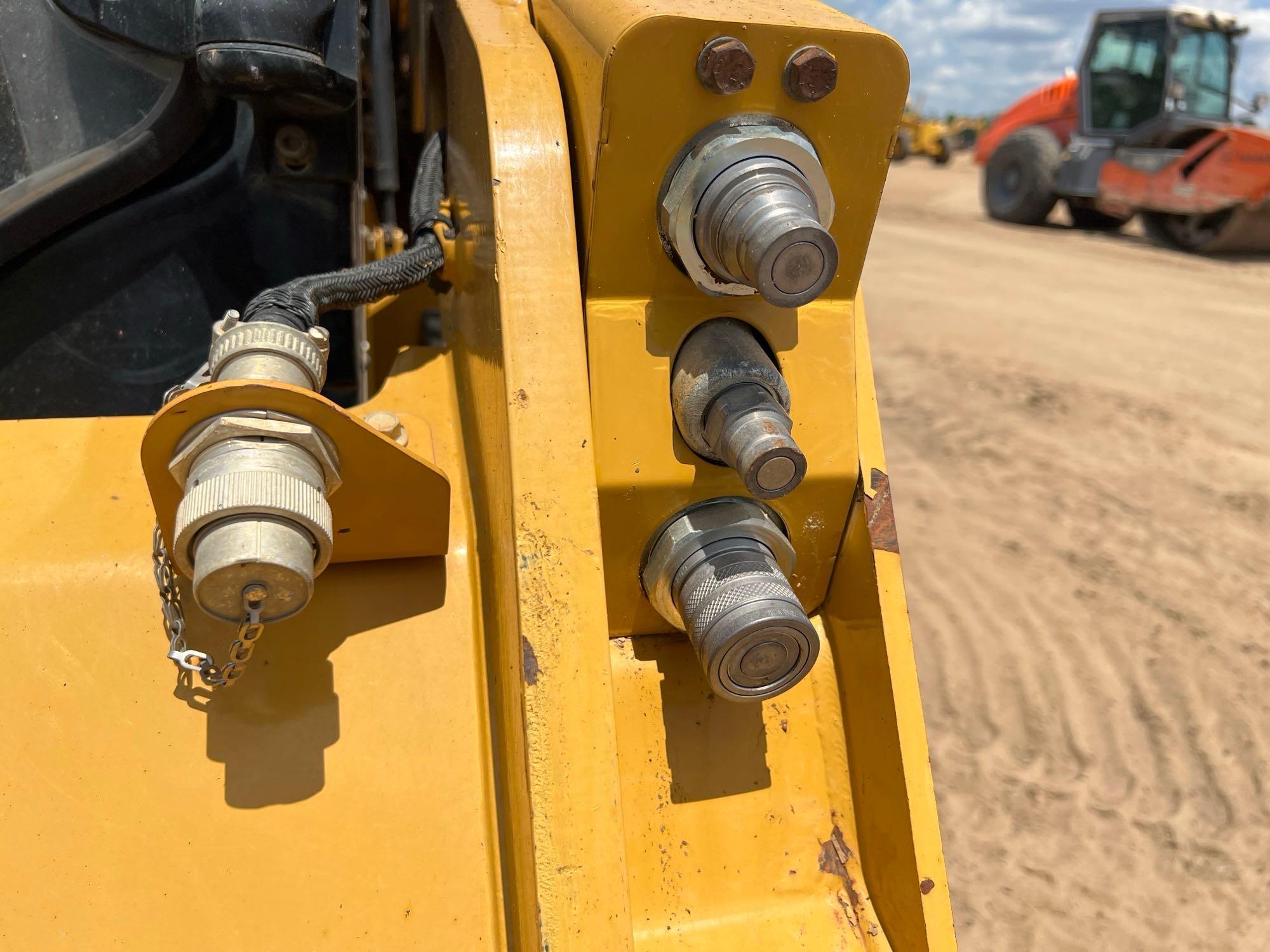 2019 CATERPILLAR 259D3 SKID STEER