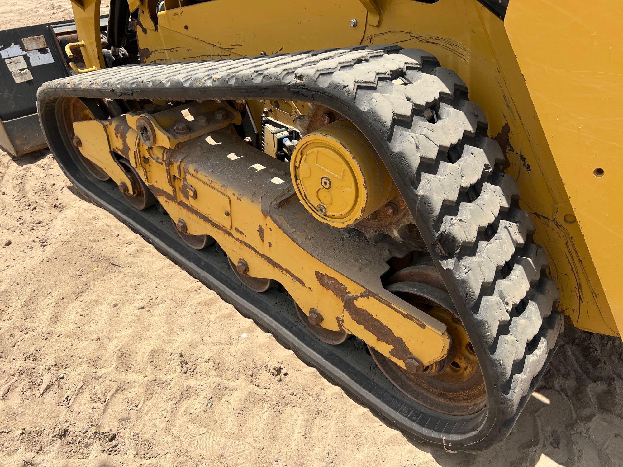 2019 CATERPILLAR 259D3 SKID STEER