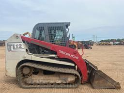 2015 TAKEUCHI TL12 SKID STEER