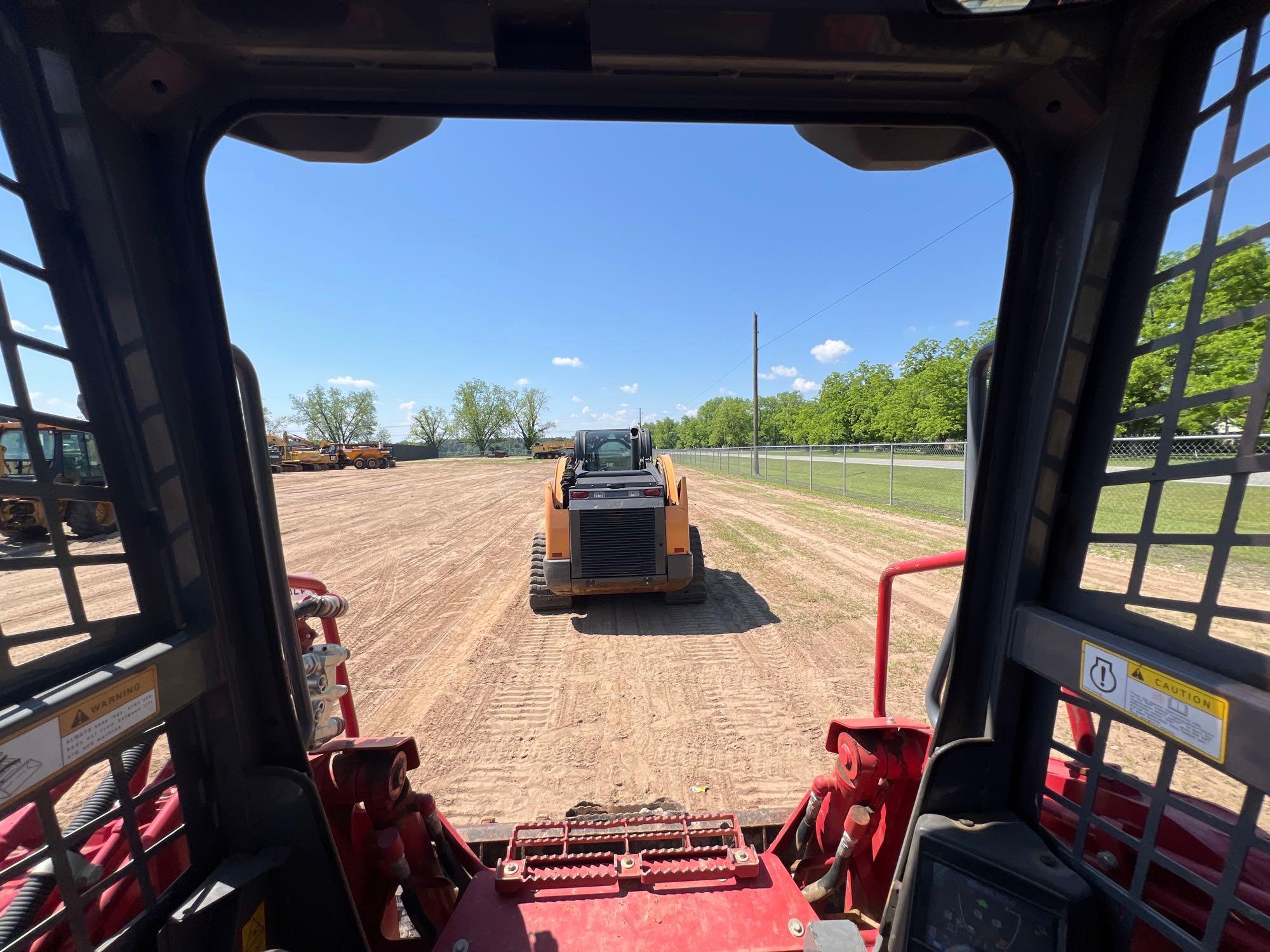 2020 TAKEUCHI TL10V2 SKID STEER